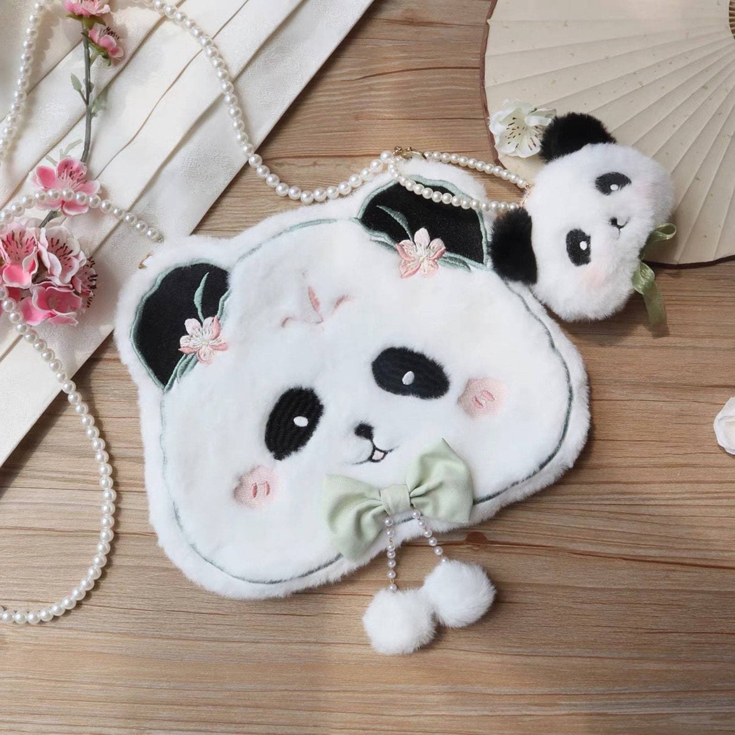 Winter Panda Embroidery Pearl Chain Plush Bag